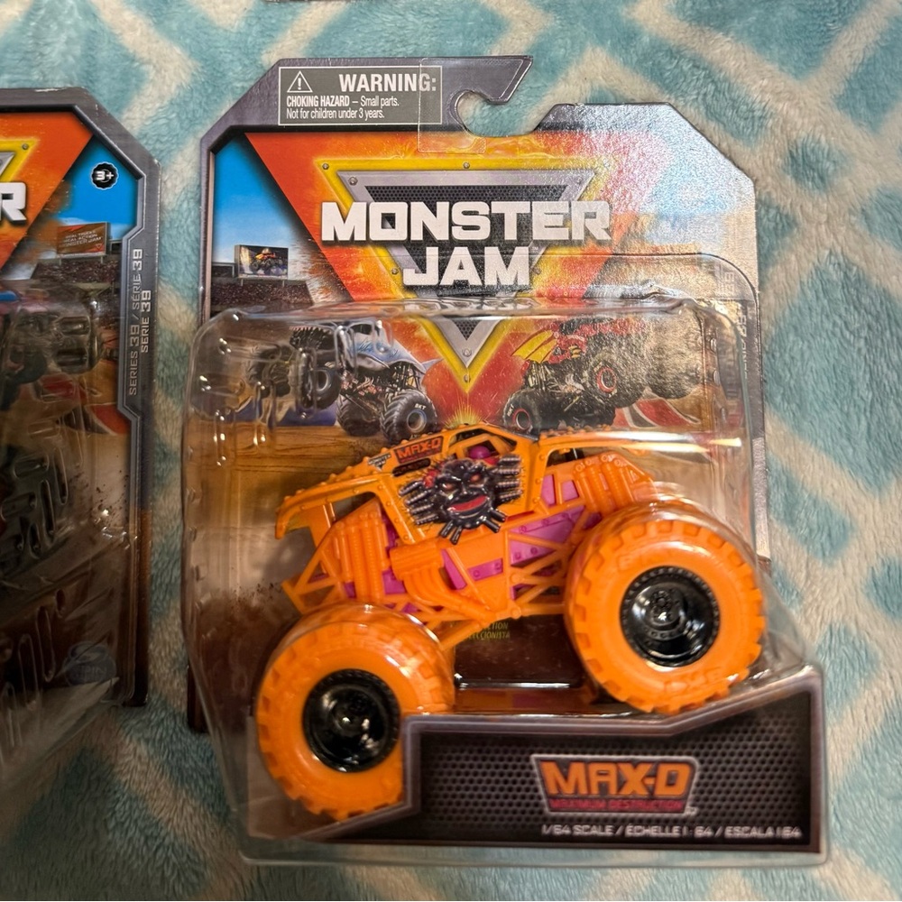 Monster Jam series 39 Max-D